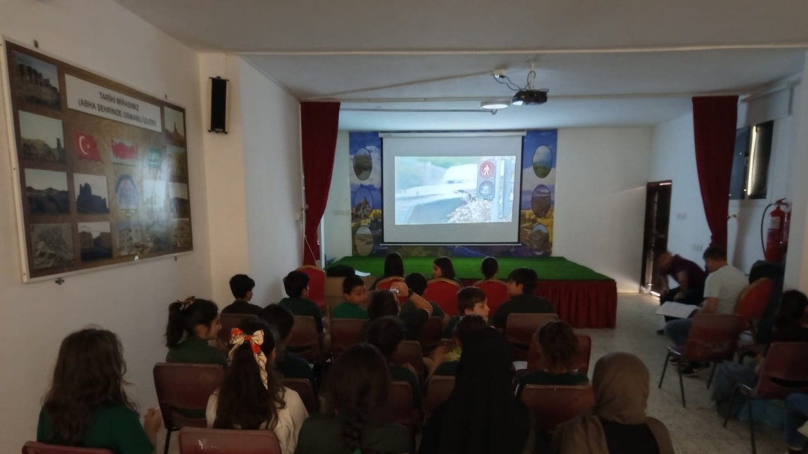 MUTLU ÇOCUKLAR MUTLU GELECEK